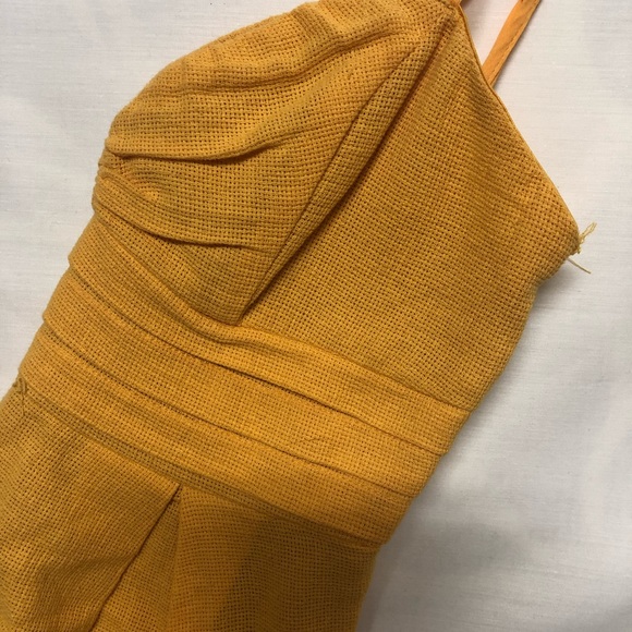 Saints + Secrets Romper , size S, NWOT, gold - Picture 2 of 4